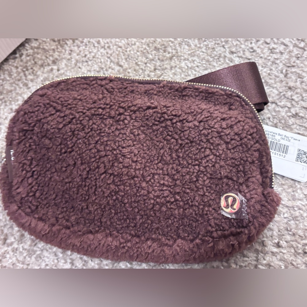 Lululemon Fleece Everywhere Belt Bag